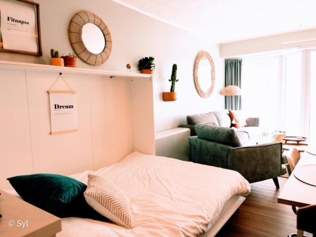 Apartment Be At Sea In All-in Luxury , Outdoor Pool, Side Seaview *